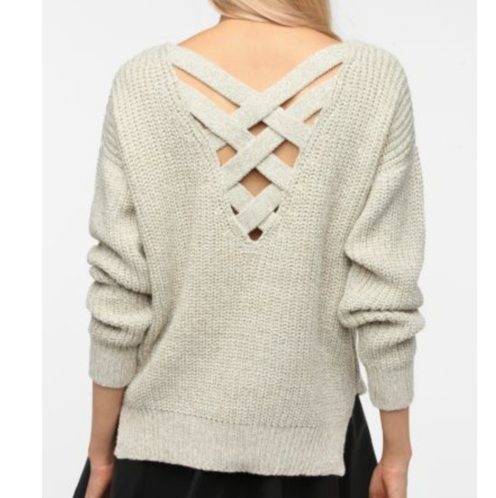 Grey and tan boxy crisscross back sweater - Picture 1 of 5